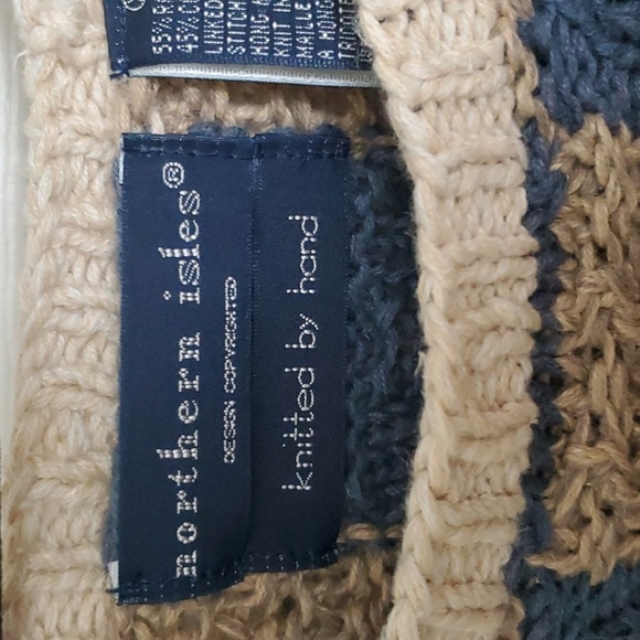 Vintage Hand Knitted Northern Isles Sweater XL - Picture 2 of 5